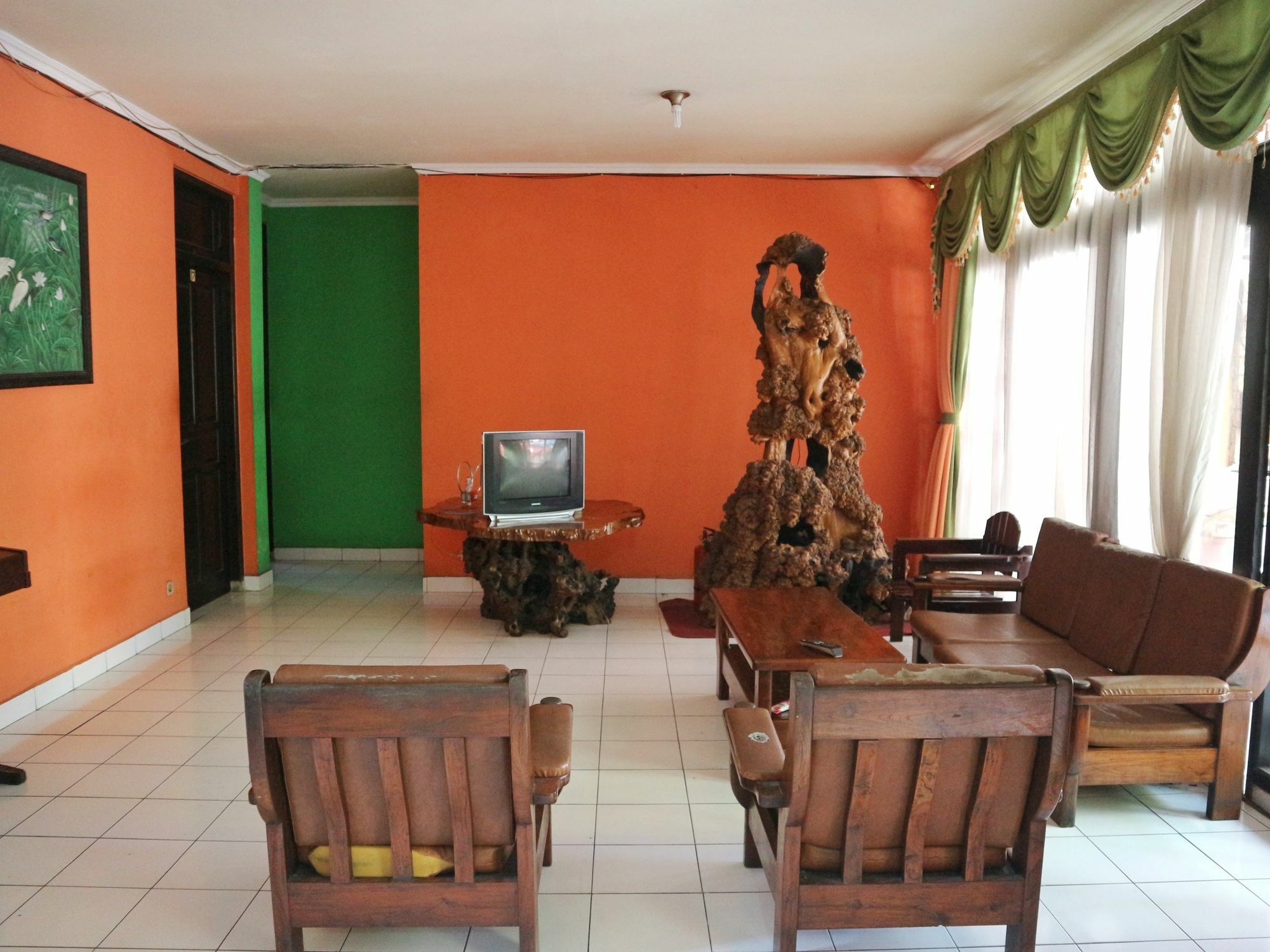 Sekar Sari Inn Кута Экстерьер фото