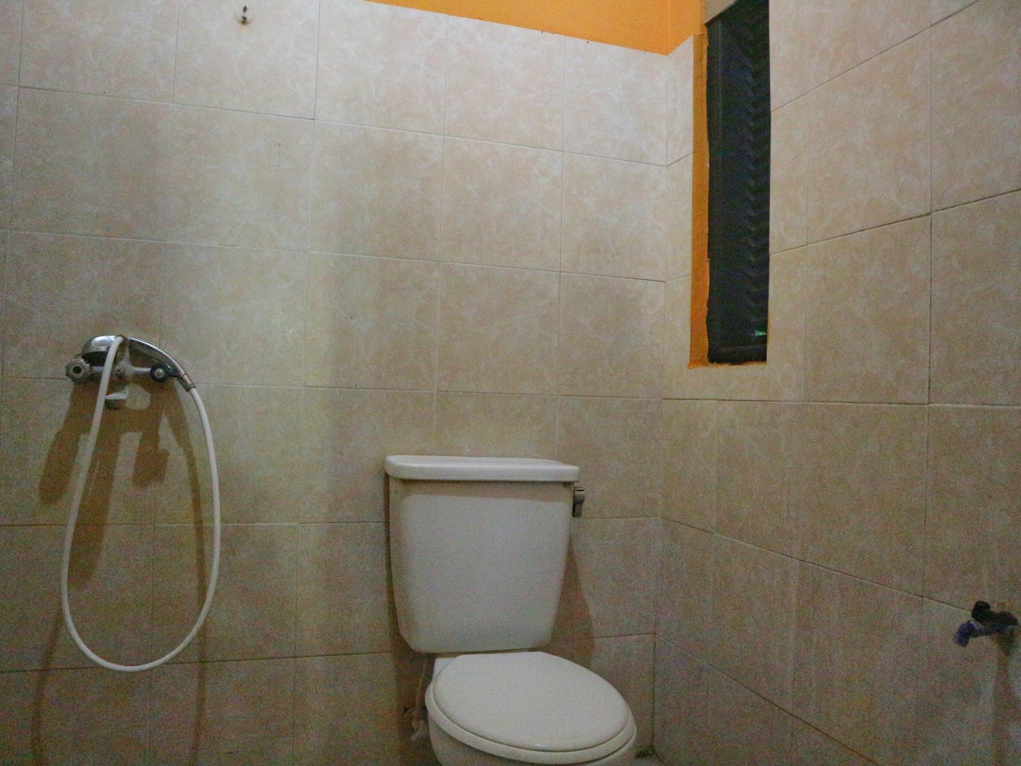 Sekar Sari Inn Кута Экстерьер фото